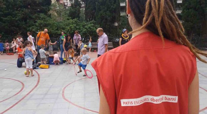 Barcelona vuelve a abrir los patios de las escuelas los fines de semana Barcelona vuelve a abrir los patios de las escuelas los fines de semana