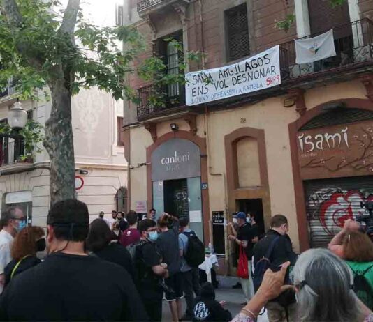 Desahucio en Poblenou de una mujer con movilidad reducida Desahucio en Poblenou de una mujer con movilidad reducida