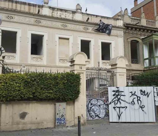Las casetas de la calle Encarnació se convertirán en vivienda pública dotacional Las casetas de la calle Encarnació se convertirán en vivienda pública dotacional