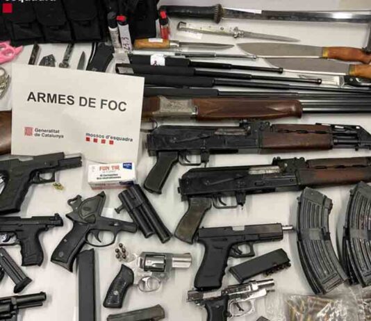 Nuevo golpe al tráfico de drogas en La Mina y Zona Franca Nuevo golpe al tráfico de drogas en La Mina y Zona Franca