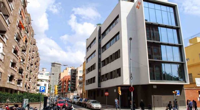 Barcelona abre el cuarto centro de atención odontológica gratuita Barcelona abre el cuarto centro de atención odontológica gratuita