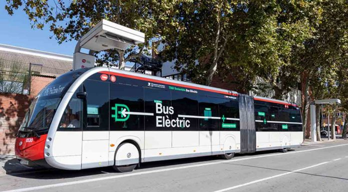 Barcelona avanza en la electrificación de la red de bus Barcelona avanza en la electrificación de la red de bus