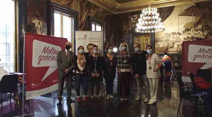 El Ayuntamiento acoge la primera Maratón de Donación de Plasma de Barcelona El Ayuntamiento acoge la primera Maratón de Donación de Plasma de Barcelona