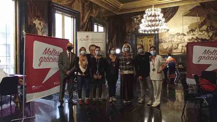 El Ayuntamiento acoge la primera Maratón de Donación de Plasma de Barcelona