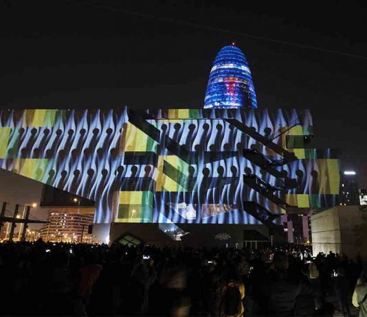 Llum BCN 2021, el festival de luz de Barcelona, llegará hasta la playa Llum BCN, el festival de luz de Barcelona, llegará hasta la playa