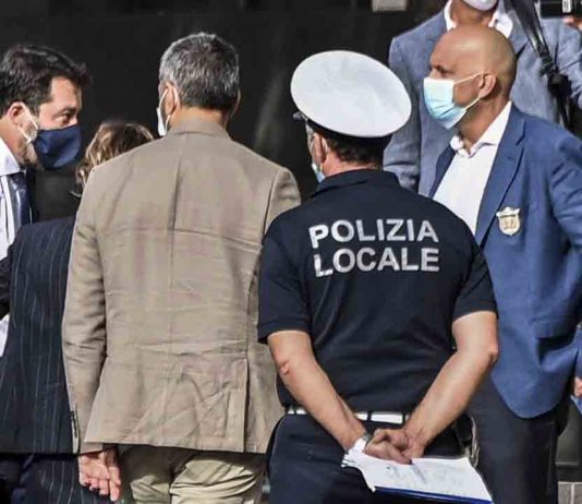 Comienza el juicio a Matteo Salvini por el bloqueo del Open Arms Comienza el juicio a Matteo Salvini por el bloqueo del Open Arms