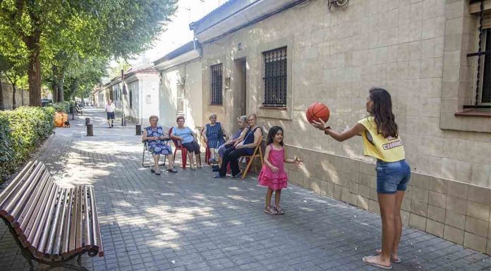 Can Peguera, las casas baratas como símbolo del barrio Can Peguera, las casas baratas como símbolo del barrio