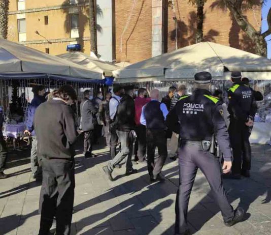Despliegue policial sin precedentes para desmantelar la terraza del Salamanca Despliegue policial sin precedentes para desmantelar la terraza del Salamanca