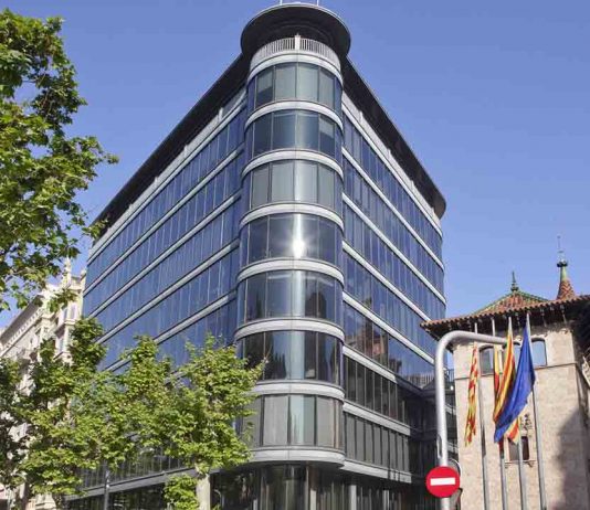 Un juez perdona todas las deudas de una empresaria con la Diputación de Barcelona Un juez perdona todas las deudas de una empresaria con la Diputación de Barcelona