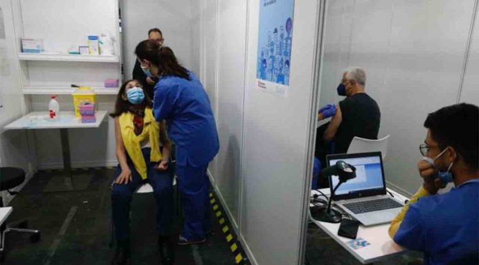 Puntos de apoyo a la vacunación en cuatro distritos de la ciudad Puntos de apoyo a la vacunación en cuatro distritos de la ciudad