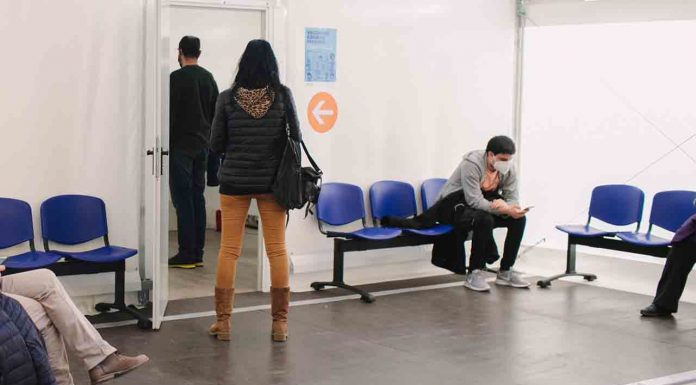 Las personas de 40 y más años pueden pedir la dosis de recuerdo Las personas de 40 y más años pueden pedir la dosis de recuerdo