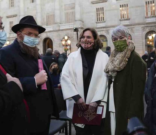 Barcelona conmemora el Día Internacional en memoria de las víctimas del Holocausto Barcelona conmemora el Día Internacional en memoria de las víctimas del Holocausto