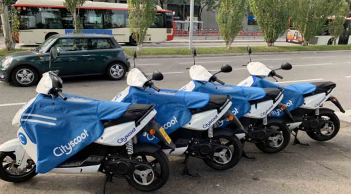 Uber abandona el servicio de motos compartidas en Barcelona Uber abandona el servicio de motos compartidas en Barcelona