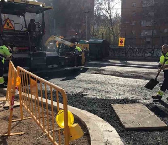 El Paseo de la Verneda incorpora un pavimento hecho con residuos plásticos El Paseo de la Verneda incorpora un pavimento hecho con residuos plásticos