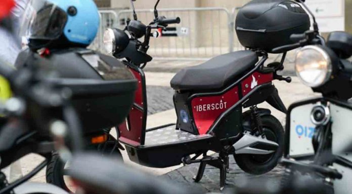 El AMB crea una mesa para el control de las motos eléctricas compartidas El AMB crea una mesa para el control de las motos eléctricas compartidas