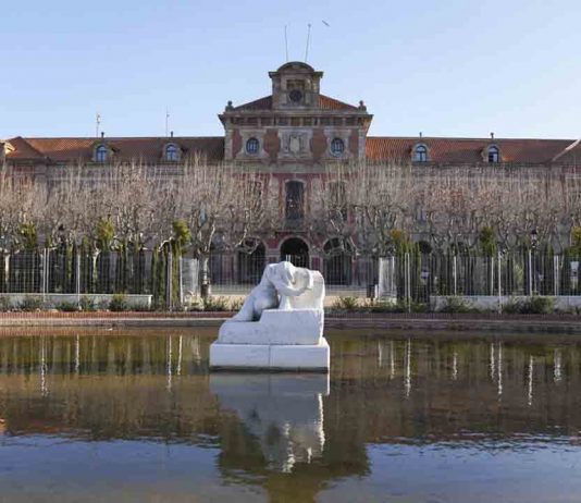 Finaliza la rehabilitación de la plaza Joan Fiveller en el parque de la Ciutadella Finaliza la rehabilitación de la plaza Joan Fiveller en el parque de la Ciutadella