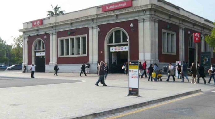 Identificado el vigilante de Renfe que presuntamente agredió a una chica en Sant Andreu Identificado el vigilante de Renfe que presuntamente agredió a una chica en Sant Andreu