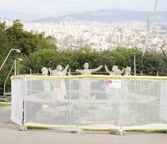 Comienzan las obras de restauración del monumento La Sardana de Montjuïc Comienzan las obras de restauración del monumento La Sardana de Montjuïc