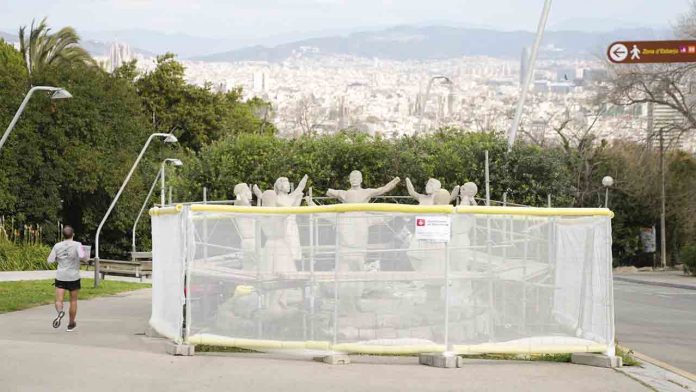Comienzan las obras de restauración del monumento La Sardana de Montjuïc