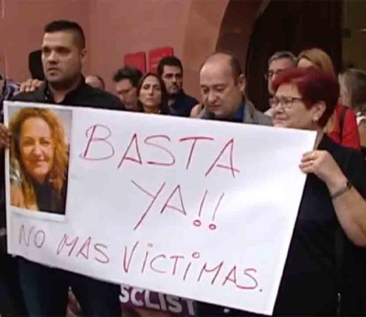 El acusado de dejar morir a su pareja por un ataque diabético pensó que era una sobredosis El acusado de dejar morir a su pareja por un ataque diabético pensó que era una sobredosis