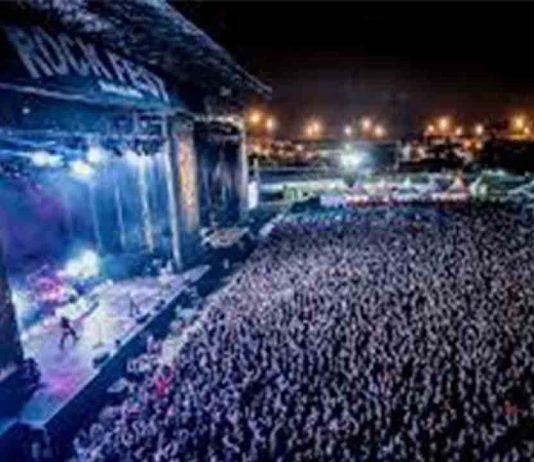 Cartel del Barcelona Rock Fest 2022 en el Parc de Can Zam Cartel del Barcelona Rock Fest 2022 en el Parc de Can Zam