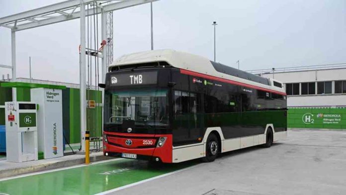 Siete nuevos buses de hidrógeno para la línea X1