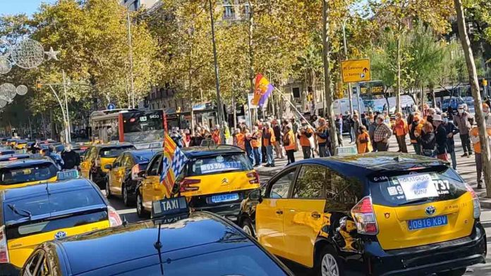 Paro General del Taxi en Catalunya el 18 de mayo contra el posible Decreto del Govern