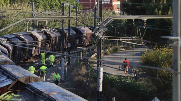 Todos los heridos en el accidente de tren en Sant Boi, dados de alta