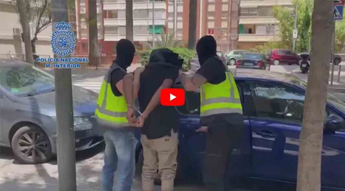 Detienen en Hospitalet a un hombre buscado por terrorismo en Italia Detienen en Hospitalet a un hombre buscado por terrorismo en Italia