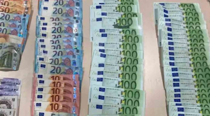 Robaban a personas mayores pasándose por revisores de la luz y el gas Robaban a personas mayores pasándose por revisores de la luz y el gas