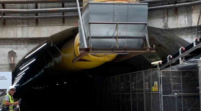 El tramo central de la Línea 9 del metro verá la luz en el 2028 El tramo central de la Línea 9 del metro verá la luz en el 2028