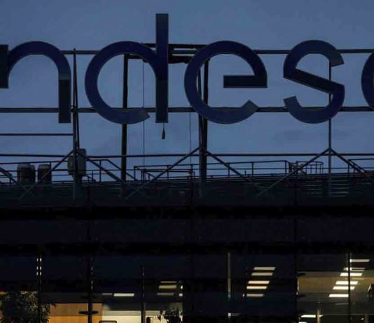 Acció Climàtica requiere a Endesa para que prorratee las facturas acumuladas Acció Climàtica requiere a Endesa para que deje sin efecto y prorratee las facturas acumuladas