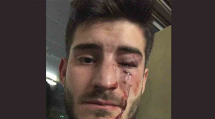 Tres años y medio de cárcel por una agresión homófoba en el metro Tres años y medio de cárcel por una agresión homófoba en el metro