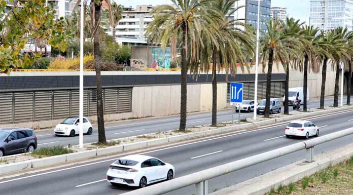 El Ayuntamiento instala módulos fotovoltaicos para el autoconsumo en la ronda Litoral Barcelona comienza a instalar módulos fotovoltaicos para el autoconsumo en la ronda Litoral