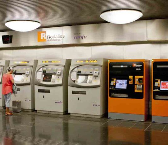 Adiós a los abonos gratuitos de Renfe desde este jueves Cómo pedir los nuevos abonos gratuitos de Renfe