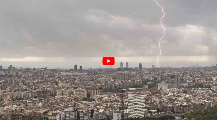 Tempestad de arena en las playas de Barcelona sin incidencias Tempestad de arena en las playas de Barcelona sin incidencias