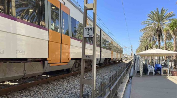 Un robo de cable provoca retrasos en los trenes Tarragona – Barcelona Una avería en la catenaria provoca retrasos en los trenes de Rodalies