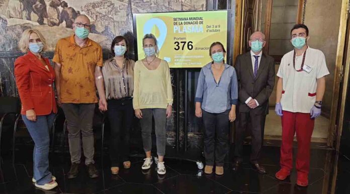 El Ayuntamiento acoge la Maratón de Donación de Plasma de Barcelona El Ayuntamiento acoge la Maratón de Donación de Plasma de Barcelona