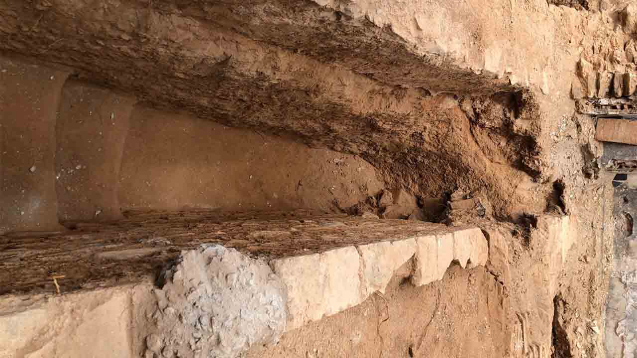 Las obras de rehabilitación de Can Valent hacen aflorar restos arqueológicos de la masía