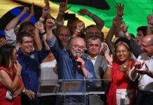 Lula gana las elecciones con el apoyo de más de 60 millones de brasileños Lula gana las elecciones con el apoyo de más de 60 millones de brasileños