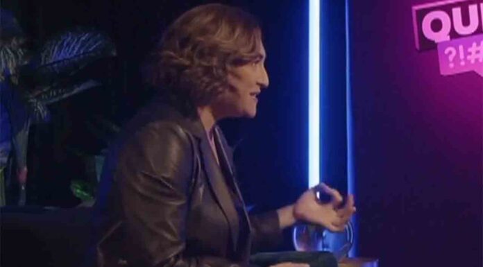 Ada Colau acusa a Agbar de ofrecer dinero a influencers para criticarla publicamente Ada Colau acusa a Agbar de ofrecer dinero a influencers para criticarla publicamente