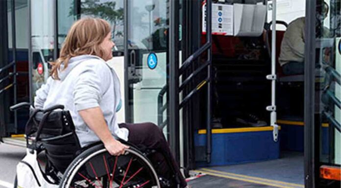 Barcelona mejorará la accesibilidad comunicativa de sus equipamientos Barcelona mejorará la accesibilidad comunicativa de sus equipamientos