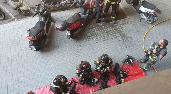 Cuarto incendio en menos de 24 horas, esta vez en un piso del Eixample Cuarto incendio en menos de horas, esta vez en un piso del Eixample