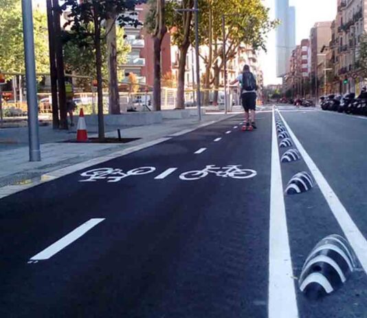 Comienzan las obras del nuevo carril bici en Vía Augusta