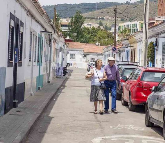 Barcelona pone en marcha el proceso para rehabilitar el barrio de Can Peguera Barcelona pone en marcha el proceso para rehabilitar el barrio de Can Peguera
