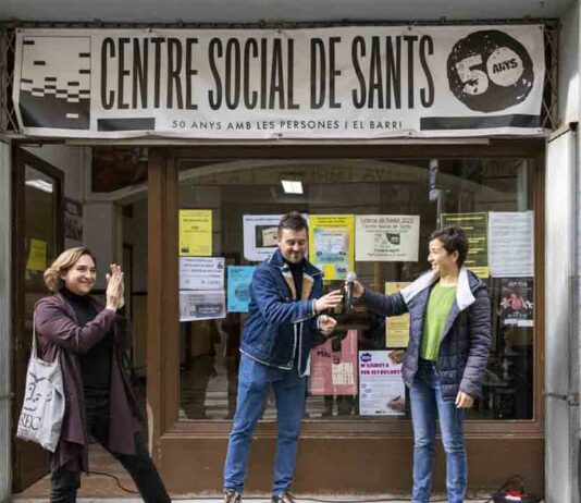 El Centro Social de Sants celebra su 50 aniversario con la rehabilitación de su sede El Centro Social de Sants celebra su 50 aniversario con la rehabilitación de su sede