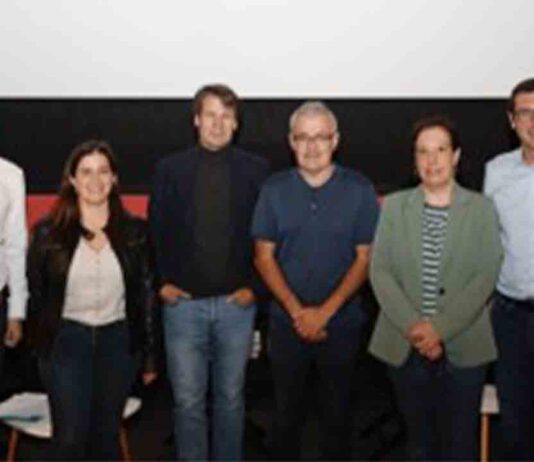 El documental del futuro del trabajo ‘Ciutat en Beta’, en los cines Verdi El documental del futuro del trabajo 'Ciutat en Beta', en los cines Verdi