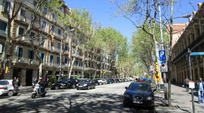 El día 14 comienzan las obras para retirar la polémica losa de la ronda Sant Antoni El día 14 comienzan las obras para retirar la polémica losa de la ronda Sant Antoni