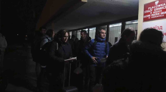 La alcaldesa de Barcelona, Ada Colau, visita la ciudad de Kyiv La alcaldesa de Barcelona, Ada Colau, visita la ciudad de Kiiv