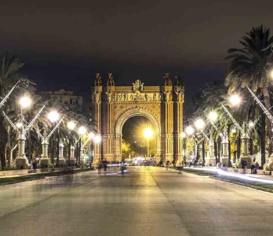 Barcelona ya tiene más de 50.000 luces LED instaladas Barcelona ya tiene más de 50.000 luces LED instaladas